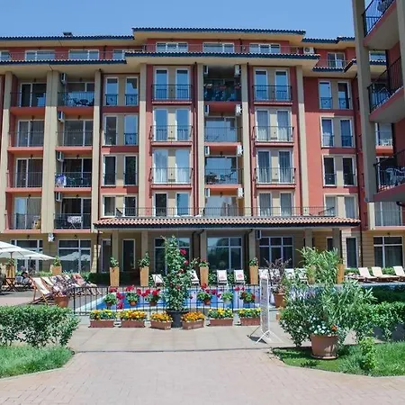 In Sunny View Central Daire *